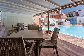 Residence con piscina a 300 mt dal mare