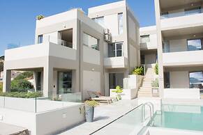 Bali Diamond Adults Only - by Checkin