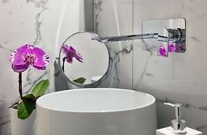 Fellini Design Suites