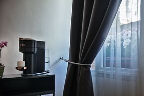 Fellini Design Suites