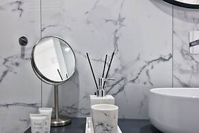 Fellini Design Suites