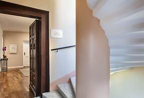 Fellini Design Suites