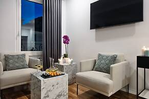 Fellini Design Suites