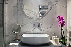 Fellini Design Suites