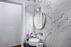 Fellini Design Suites