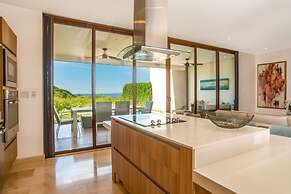 Townhouse private pool Reserva Conchal