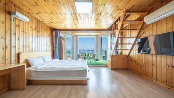 Ganghwa Marinwon Pulbilra Gajok Pension