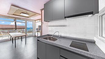 Ganghwa Marinwon Pulbilra Gajok Pension