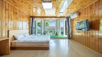 Ganghwa Marinwon Pulbilra Gajok Pension