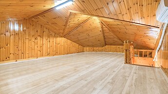 Ganghwa Marinwon Pulbilra Gajok Pension