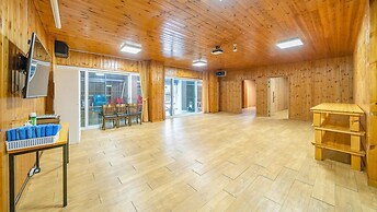 Ganghwa Marinwon Pulbilra Gajok Pension