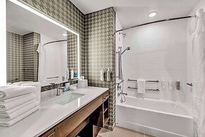 Home2 Suites by Hilton Raleigh West Lenovo Center