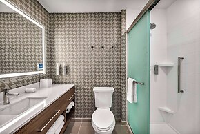 Home2 Suites by Hilton Raleigh West Lenovo Center
