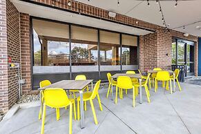 Home2 Suites by Hilton Raleigh West Lenovo Center