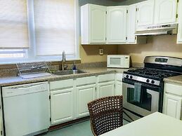 Clover2900 Apartment & Rooms in S Philly