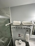 Clover2900 Apartment & Rooms in S Philly