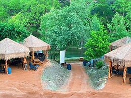 Son's Guadalupe Glamping Tent B