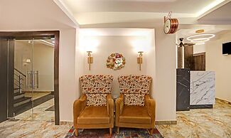 Treebo Lazystay Elite