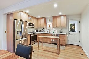 Modern Tahoe Treasure