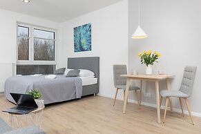 Studio Nocznickiego 4 Guests by Renters