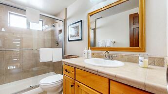 Mammoth Sierra Townhomes #18 2 Bedroom Condo by RedAwning