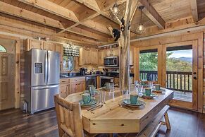 Scenic Smoky Mountains Escape w/ Hot Tub