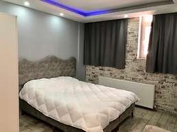 RoyalStar Taksim Family Suites