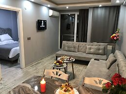 RoyalStar Taksim Family Suites
