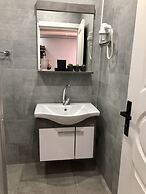 RoyalStar Taksim Family Suites