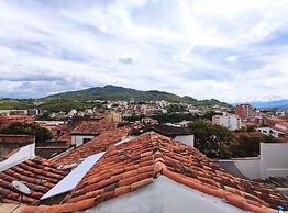 Hostal Colors - Hostel