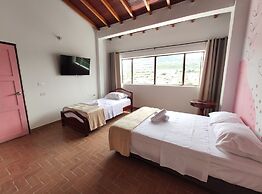 Hostal Colors - Hostel