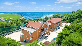 Ganghwa Haimom Family Poolvilla Marine