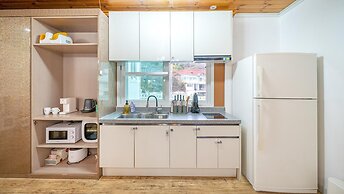 Ganghwa Haimom Family Poolvilla Marine