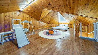 Ganghwa Haimom Family Poolvilla Marine