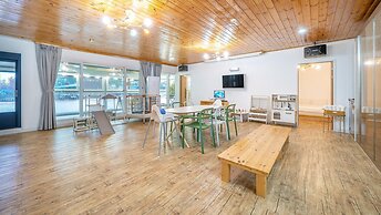 Ganghwa Haimom Family Poolvilla Marine