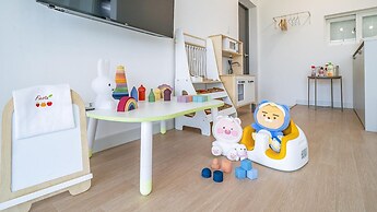 Ganghwa Haimom Family Poolvilla Marine