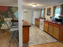 Nature Coast Inn and Cottages