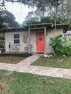 Nature Coast Inn and Cottages