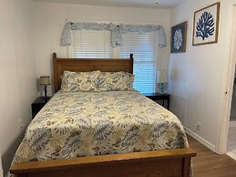 Nature Coast Inn and Cottages