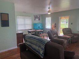 Nature Coast Inn and Cottages