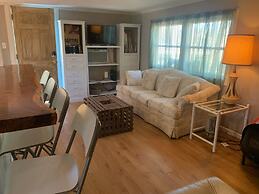 Nature Coast Inn and Cottages