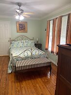 Nature Coast Inn and Cottages