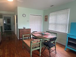 Nature Coast Inn and Cottages