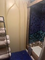 Nature Coast Inn and Cottages