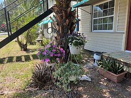 Nature Coast Inn and Cottages