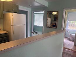 Nature Coast Inn and Cottages