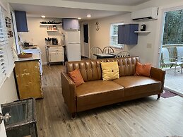 Nature Coast Inn and Cottages