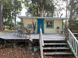 Nature Coast Inn and Cottages
