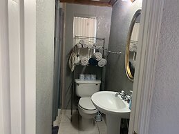 Nature Coast Inn and Cottages