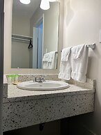 Anavada Inn & Suites Grande Prairie